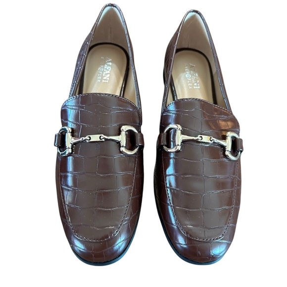 Alfani Gayle Leather Classic Loafers Horse Bit Step N Flex Slip On NEW Size 7 - Picture 1 of 10